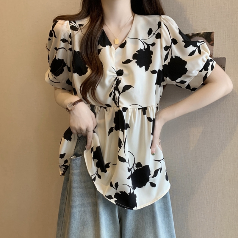 Summer large-size women's Korean version of slim fit and slim design V-neck drawstring shirt