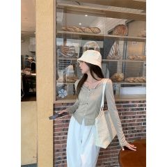 Real-life high-end single-breasted small V-neck long-sleeved women's sunscreen T-shirt pure and sexy short top