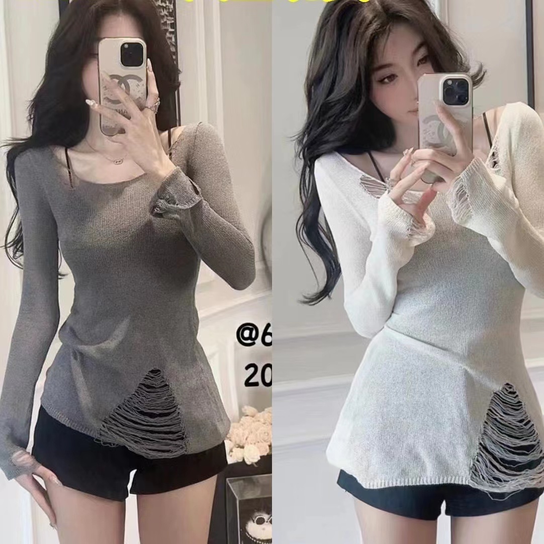 Korean ripped old style long-sleeved slim sweater top