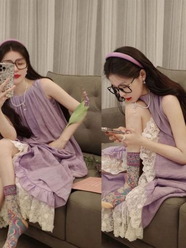 氛围感蕾丝拼接无袖连衣裙女夏季新款度假风显瘦别致小众长裙子潮