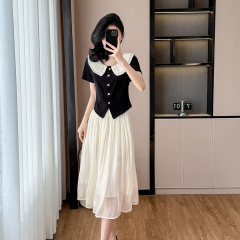 French celebrity little floral doll collar top plus A-line skirt two-piece 2025 summer dress