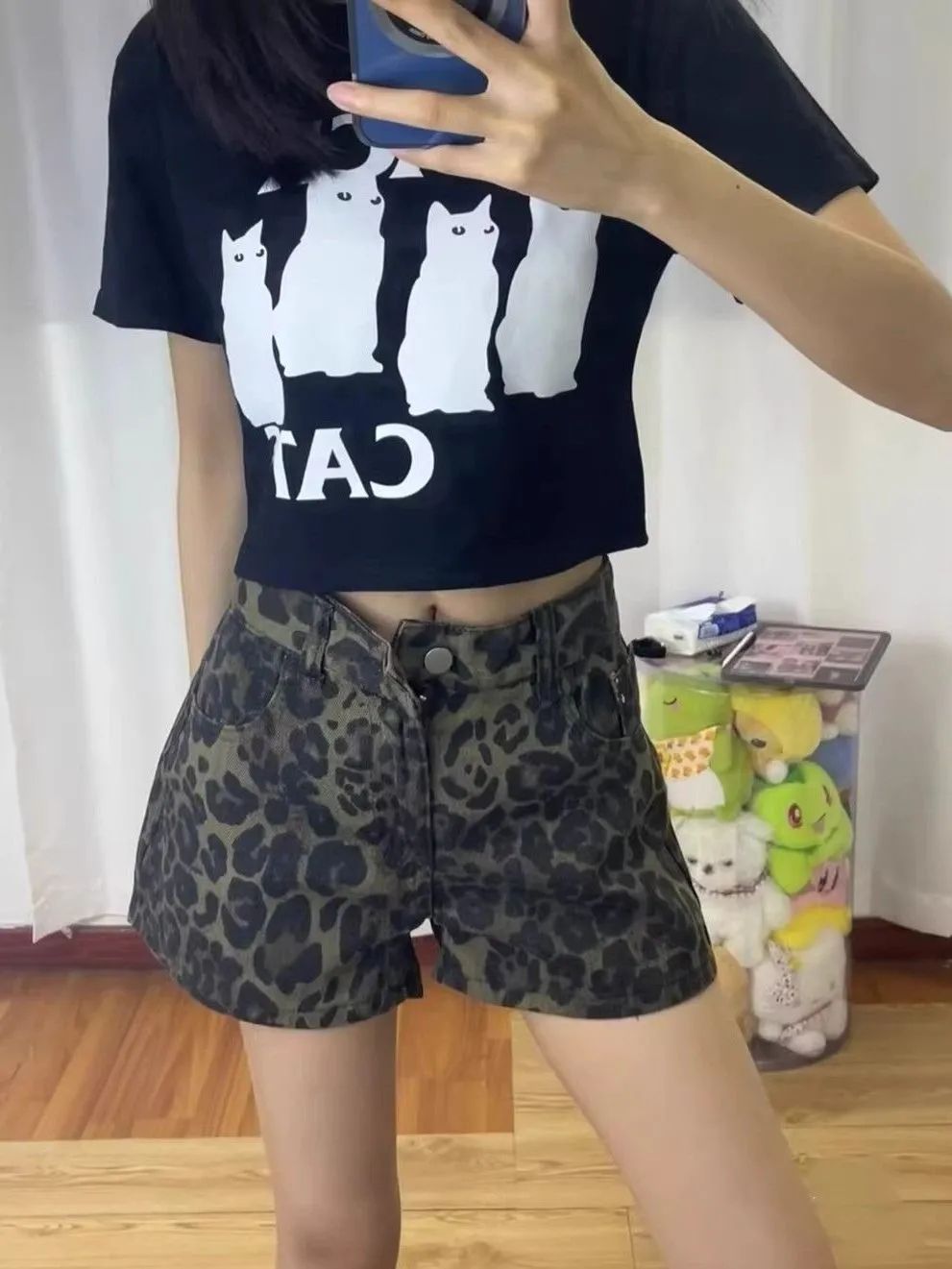 American retro leopard print denim shorts for women 2025 spring new casual high street ins slimming loose hot pants