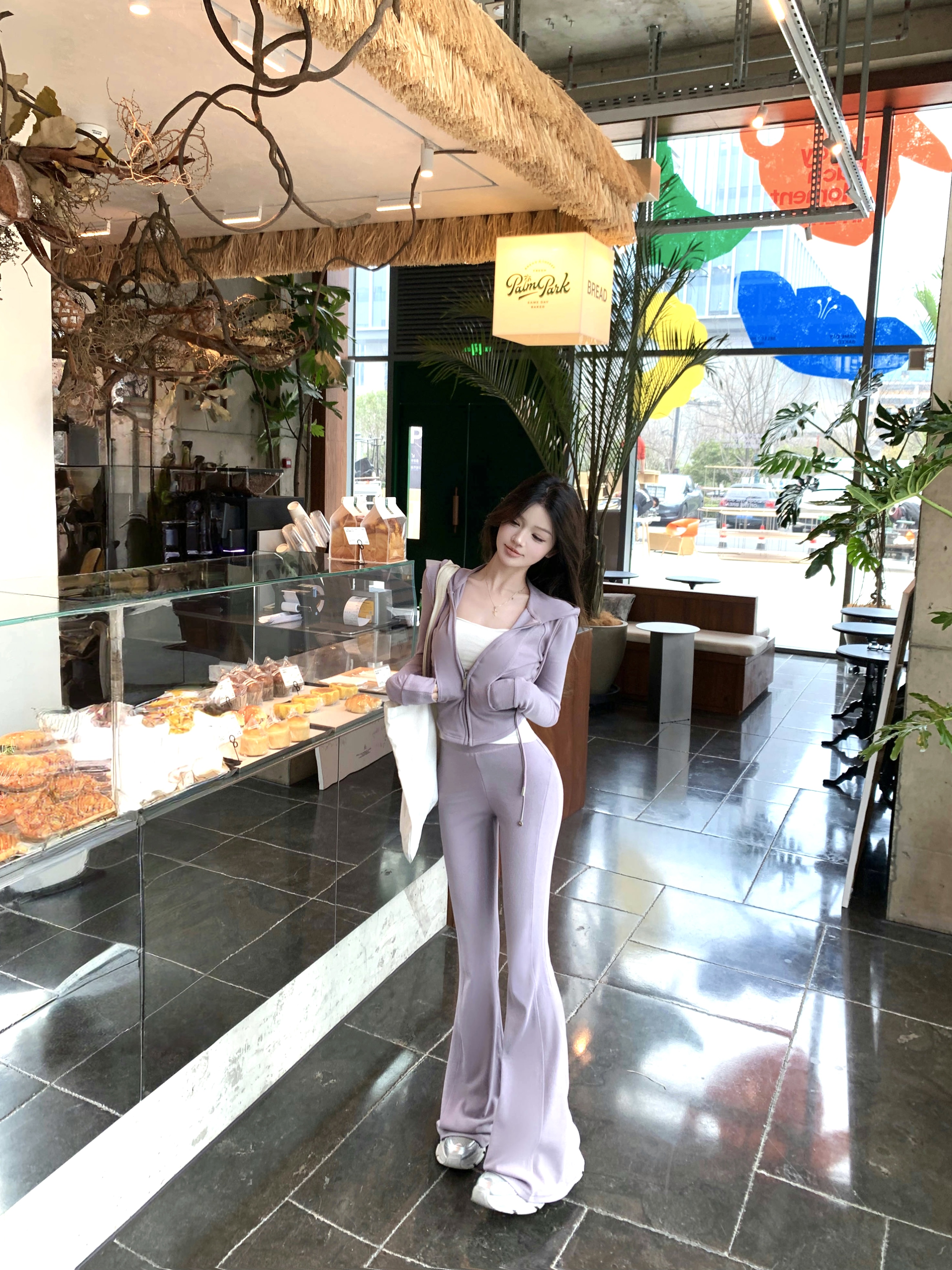 Real shot!  Lu-type beauties should be comfortable and beautiful, and they should be beautiful. C comfortable Lanjing Tensi top/pants