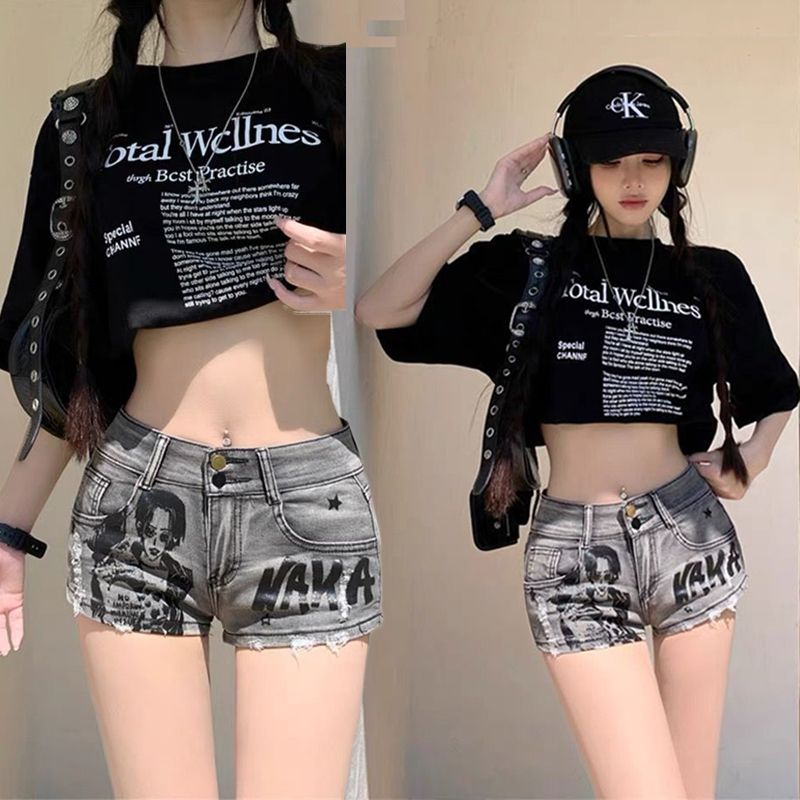 American hot girl retro low waist denim shorts for women in summer new slim design printed high street casual pants