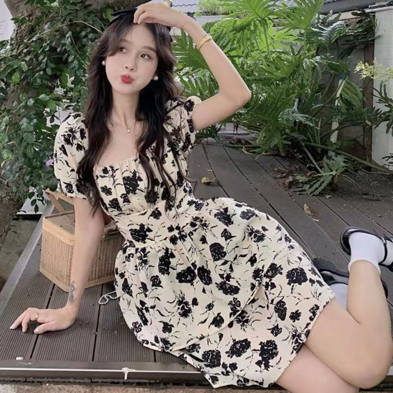 Bow-detached backless princess skirt women's summer 2025 new waist-hugging outside trade slim floral short-sleeved dress
