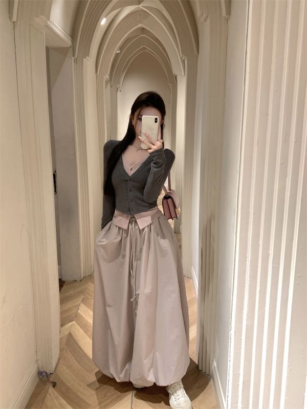 Actual shot of Pure Desire Contrasting Color Fake Two Piece + Workwear Puffy Flower Bud Skirt Suit