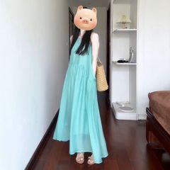 French hollow suspender dress for women in summer beach vacation style beach skirt pleated lazy and relaxed long skirt