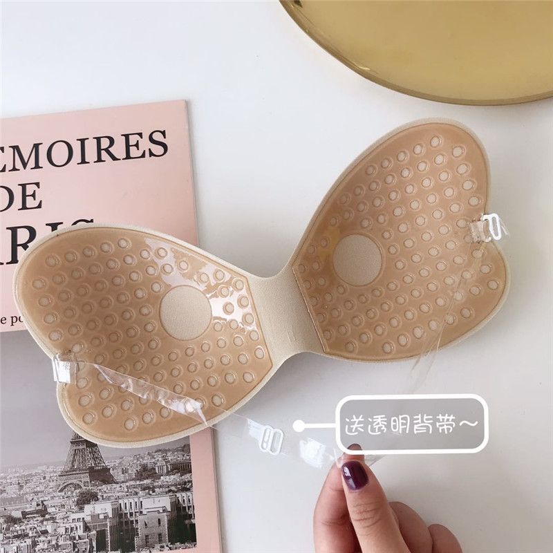 Real-life price~ Wedding dress beach backless breast sticker invisible chest sticker anti-slip gathering silicone bra