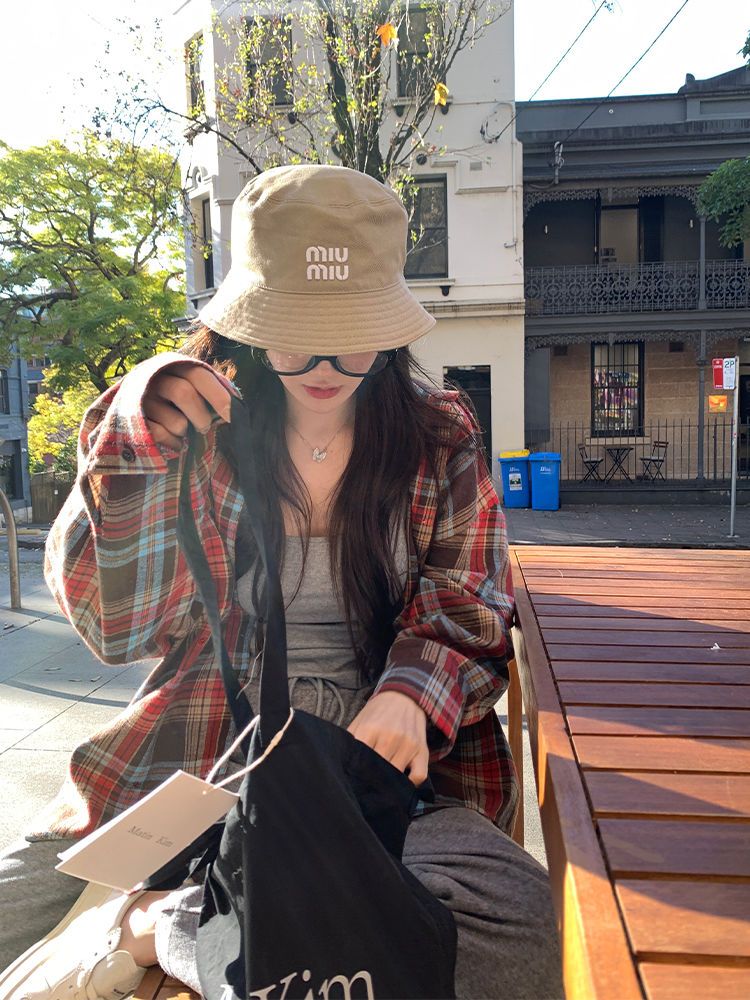 College style retro mid-length plaid shirt for women 2025 spring loose casual long-sleeved shirt sun protection jacket trend