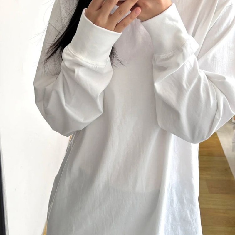 Pure cotton round neck long-sleeved T-shirt for women in spring, autumn and winter white layered tops solid color basic loose inner base shirt