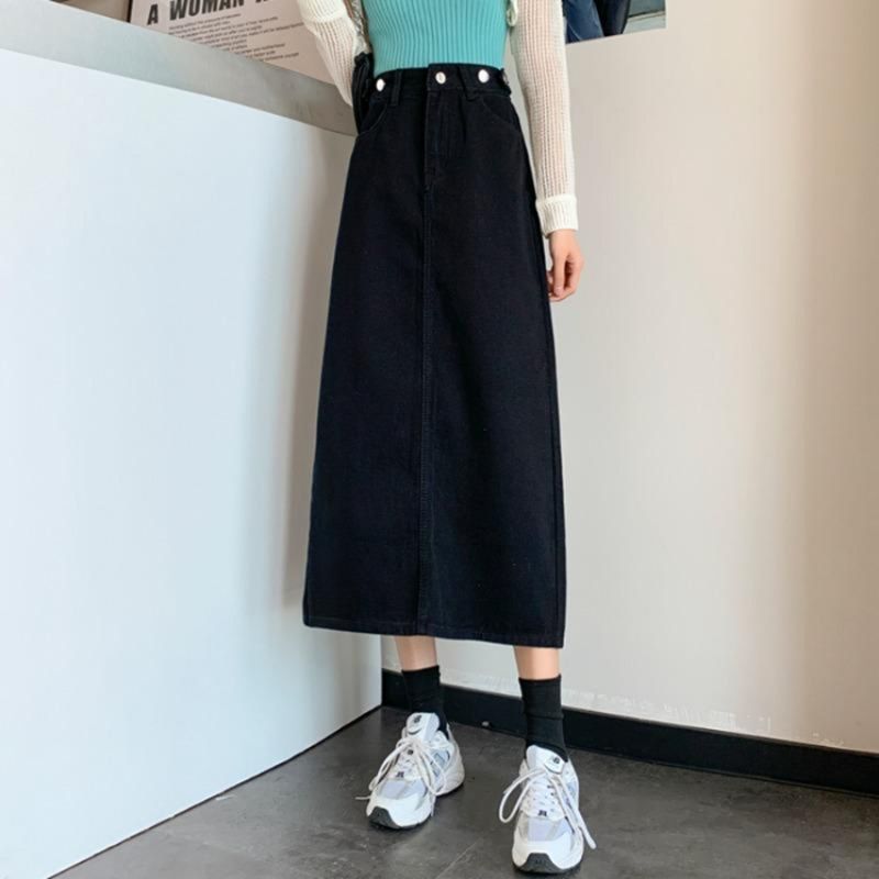 Casual high-waist denim skirt for women with slit mid-length skirt for hips and pear-shaped body to make them look slim A-line denim skirt