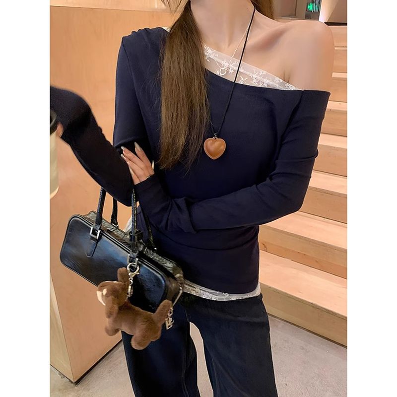 Design-sliding lace spliced ​​long-sleeved T-shirt for women in autumn new fashionable shirt waist-hugging and slimming base top