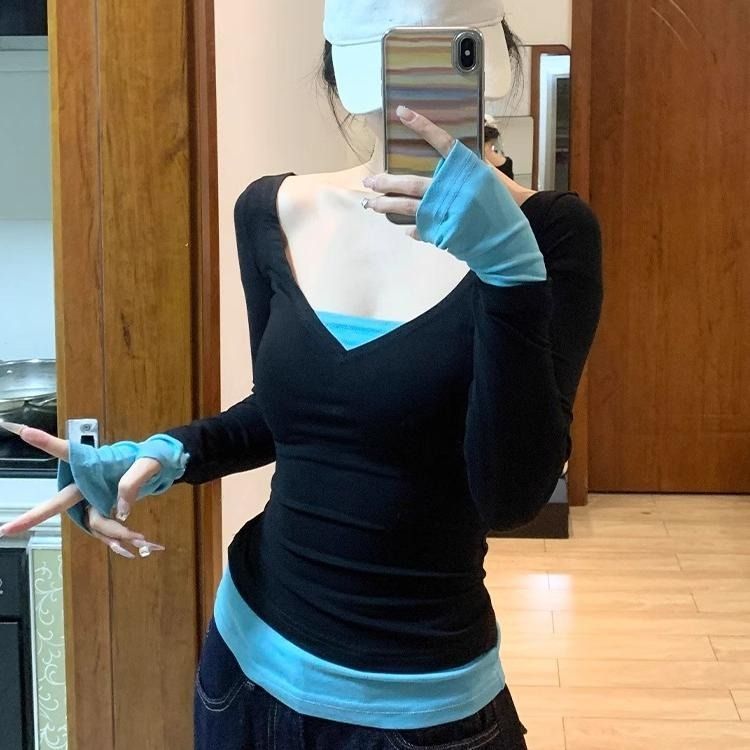 Modal cotton fake two-piece V-neck long-sleeved T-shirt for women with slim fit inner base shirt unique and beautiful top