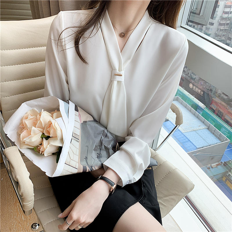 High-end white long-sleeved chiffon shirt professional OL style casual and versatile temperament sweet shirt for women