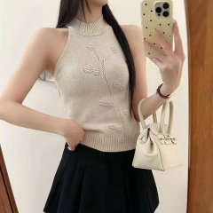 Summer 2025 Design Inspired Little Black Dress Style Korean Version Elegant and Refined Round Neck Shoulder-Strap Embroidered Knit Top for a Slender Look