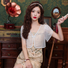 New Chinese-style national wind chiffon sun protective robe for women, 2025 summer, petal sleeve, short sleeve, outerwear.