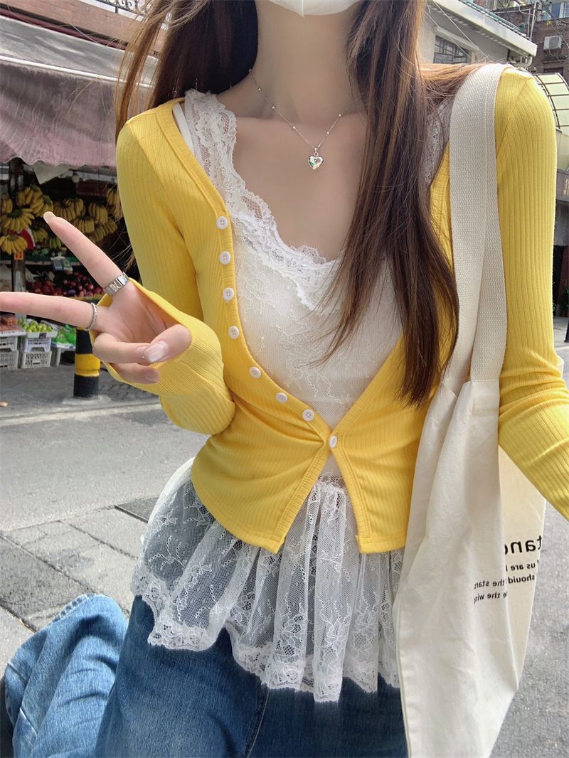Real shot Real Spring new fake two-piece knitted cardigan spliced ​​lace suspender top for women