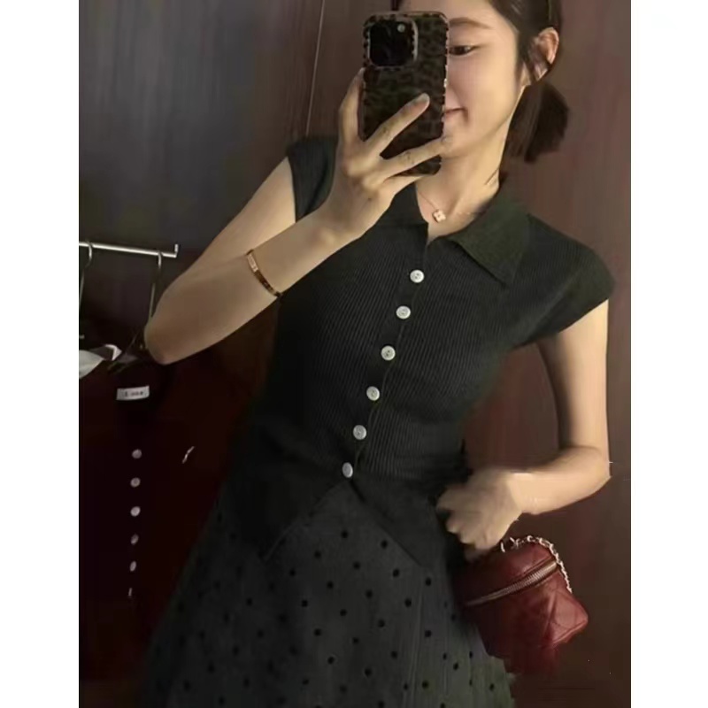 Women's stylish and simple short-sleeved knit open jacket, fashionable design, single-breasted button top, slimming and versatile base shirt