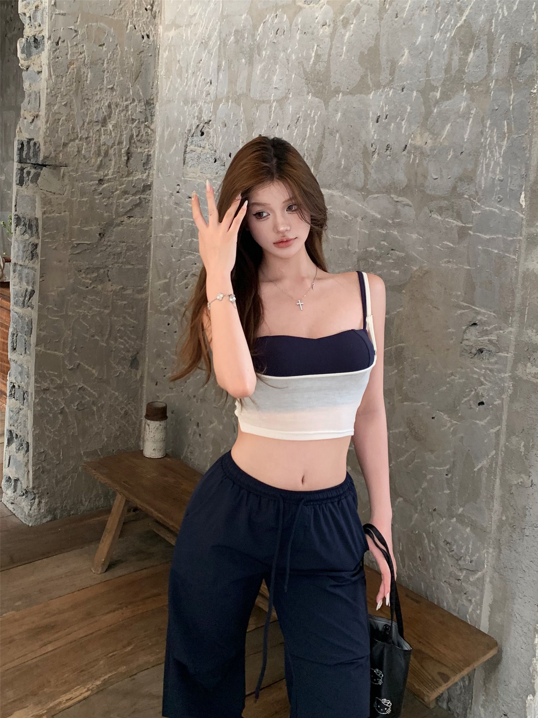 Real shot!  American hot girl work clothes quick-drying casual pants set pure sexy real two-piece suspender vest top trendy