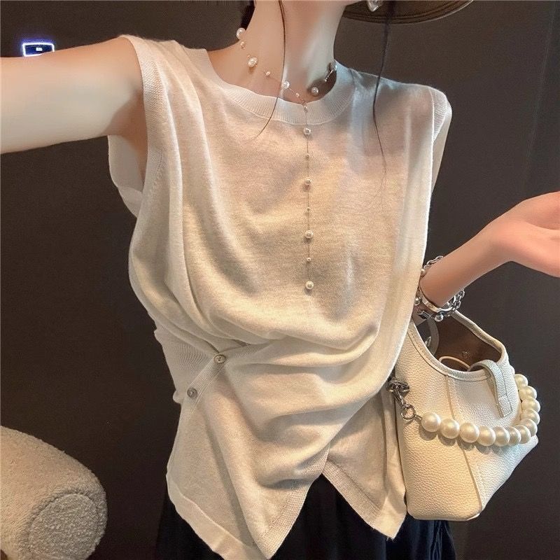 Korean mature style sleeveless round neck knitted short-sleeved top for summer 2025 new irregular short vest for women