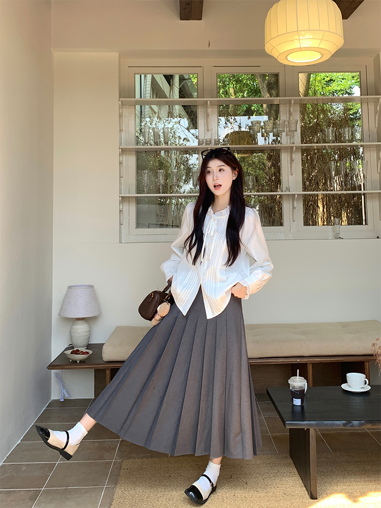 實拍 元氣少女韓chic春重工花邊時尚套裝襯衫+百褶裙