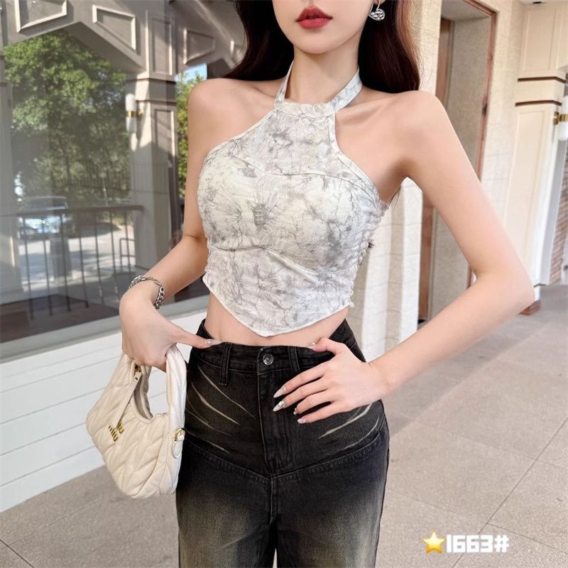 掛脖背心女夏2025新款泰式辣妹外穿帶胸墊內搭無袖短款上衣