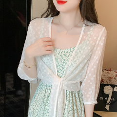 Shipped small shawl jacket for women 2025 spring and summer new versatile chiffon sunscreen ultra-thin short outer cardigan