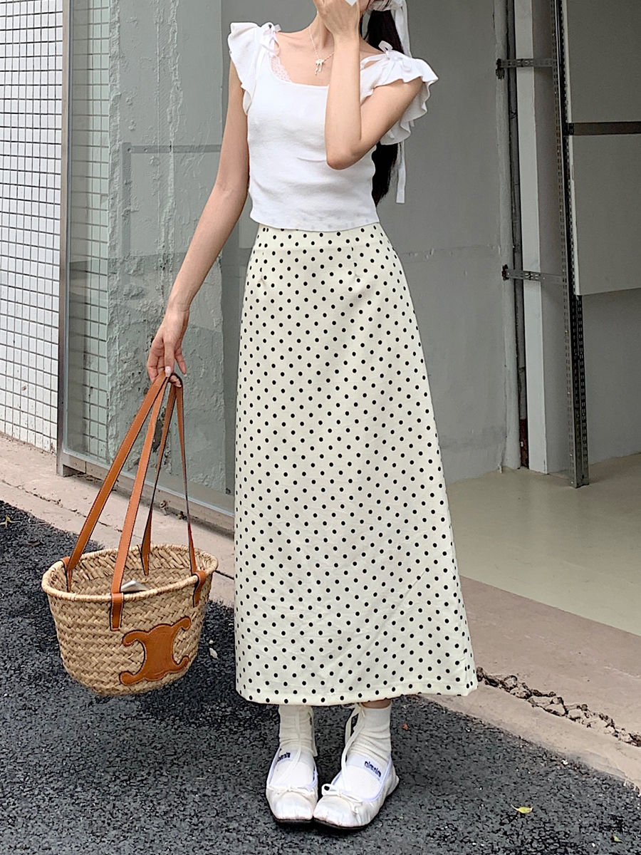 Real shot of 2025 spring Korean version of long and short polka dot skirt for women with high waist slim A-line hip skirt