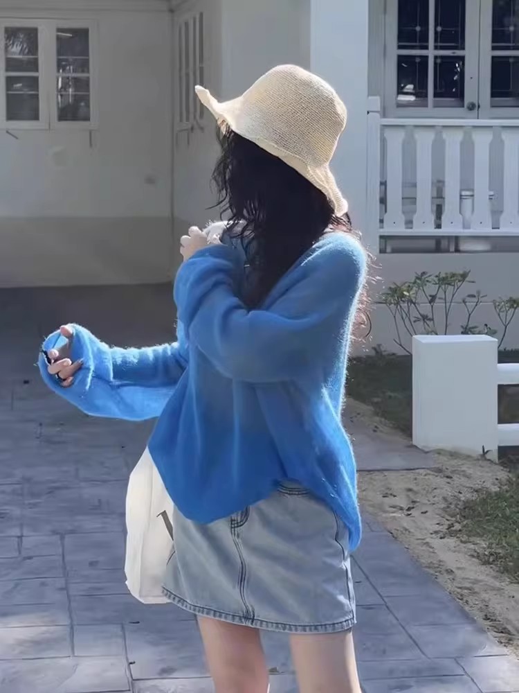 Korean blue ice silk knitted sunscreen air conditioner shirt for women in summer with suspender skirt with loose tulle top blouse