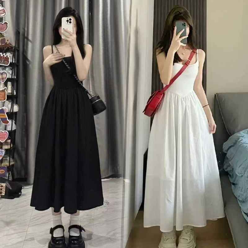 Early spring temperament, waist-hugging and long skirt, French first love, white skirt, suspender, A-line skirt, Hepburn style, small black skirt