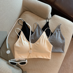 Real shot of Korean new girl underwear without steel rings, beautiful back strap sling vest