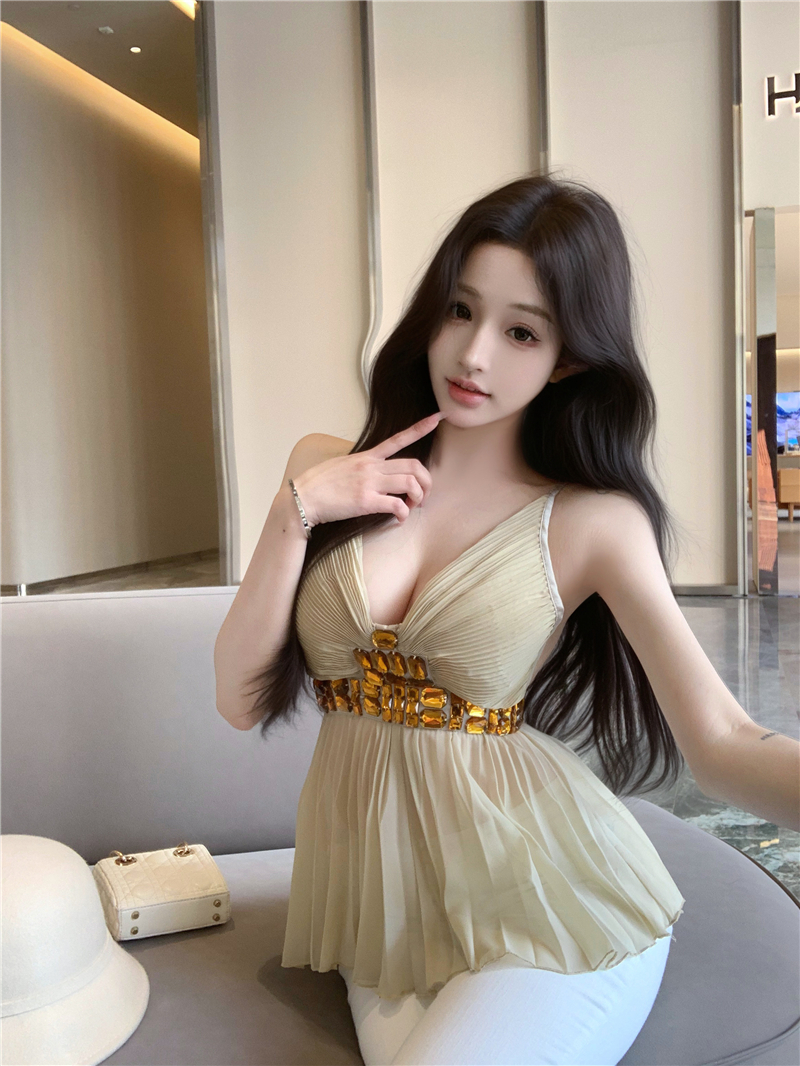 Real shot ~ Heavy Industry Rhinestones High-end Wrinkled Backless Sling Vest Top