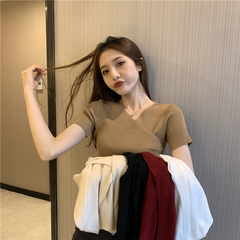 Real shot, new versatile slim V-neck sexy slim sweater short-sleeved T-shirt top