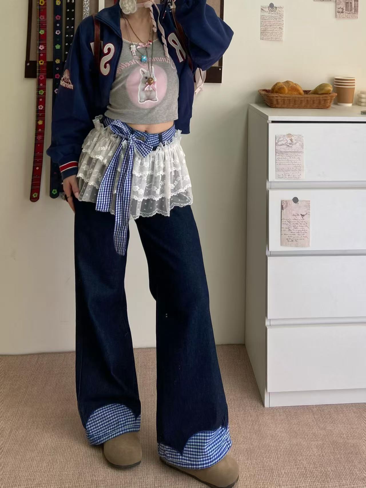 Natural and astringent early spring Korean lazy spliced ​​loose jeans for women with bow tie high waist wide-leg floor trousers