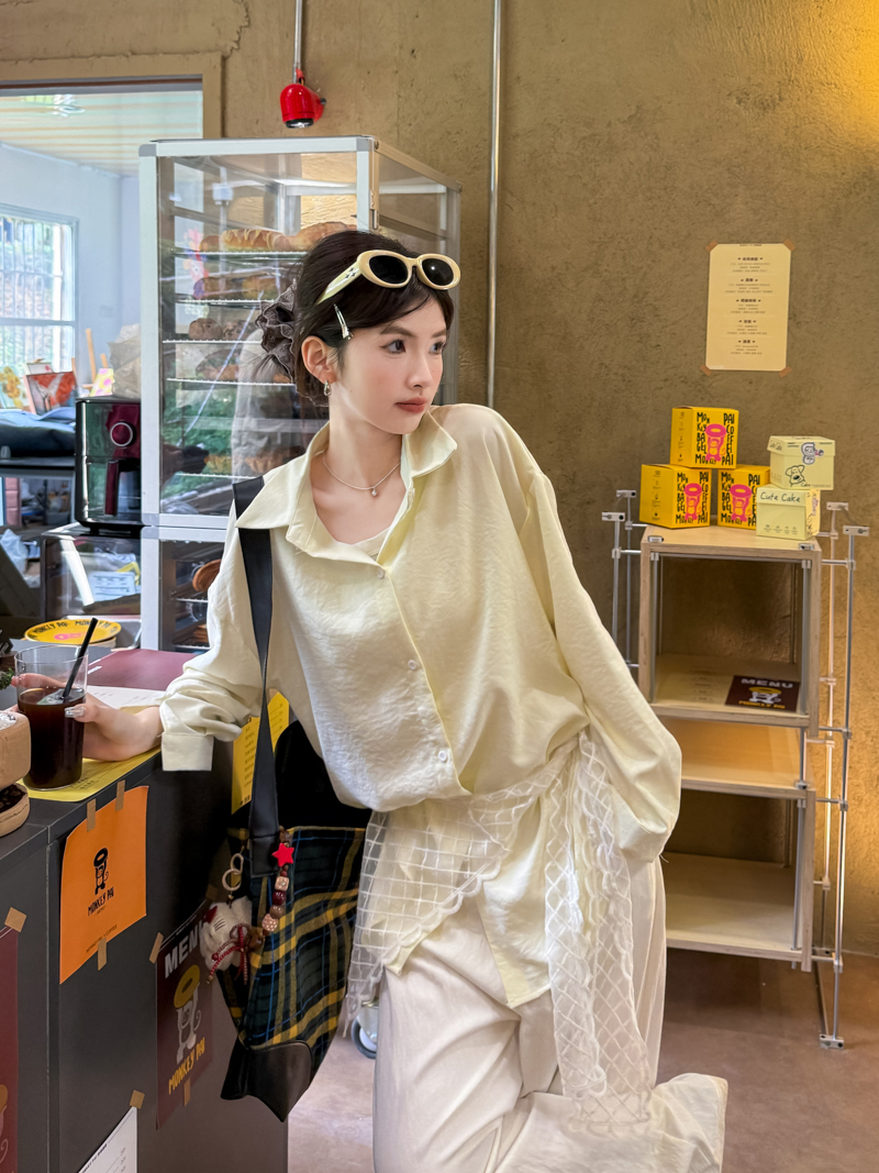 Real shot of women's long-sleeved shirt 2025 new cardigan top loose and slim outside shirt + lace shawl