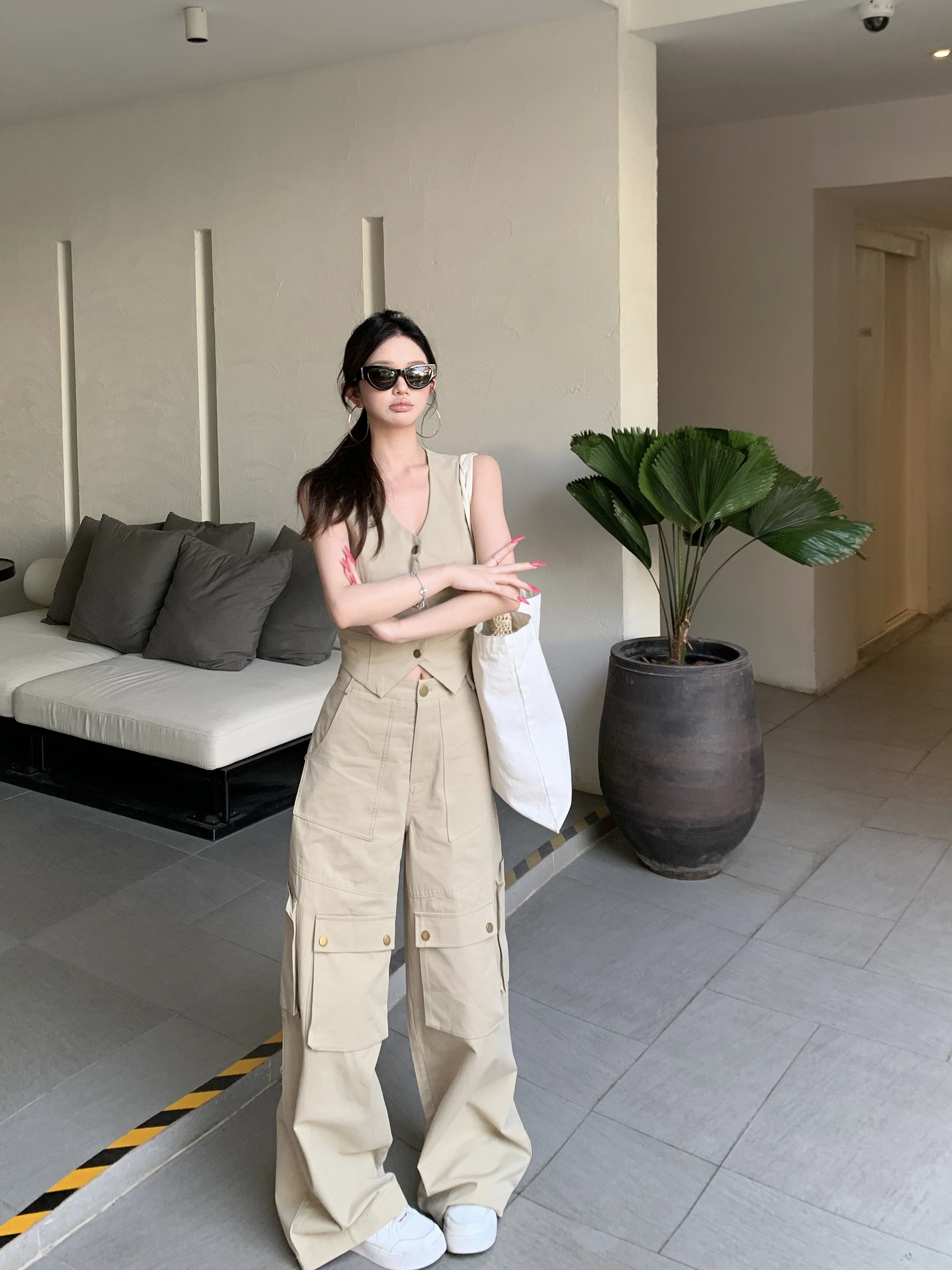 Real shot!  High-end American retro low waist pocket work pants slim vest fashion suit two-piece set