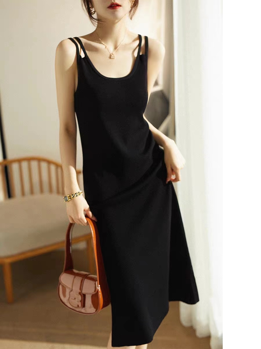 Black knitted sleeveless vest dress for women mid-length slim fit slim inner base strap skirt