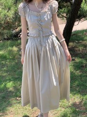 Real shot Sweet straps, short blouse, pastoral style waist-closing skirt two-piece set