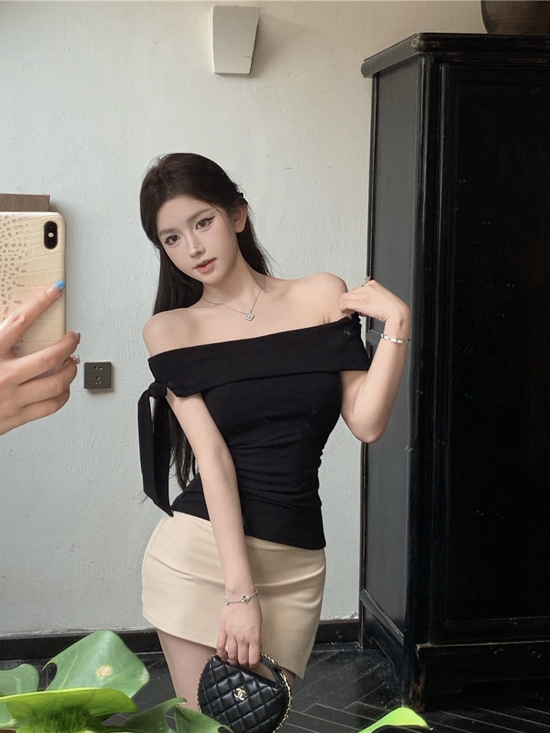 Real shot ~ Korean style one-shoulder bow Korean style slim temperament short sleeves