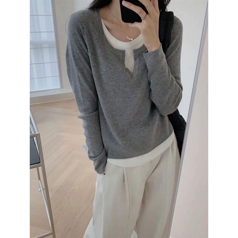 High-quality fabric black fake two-piece V-neck inner wear for women in autumn slim bottoming shirt long-sleeved top