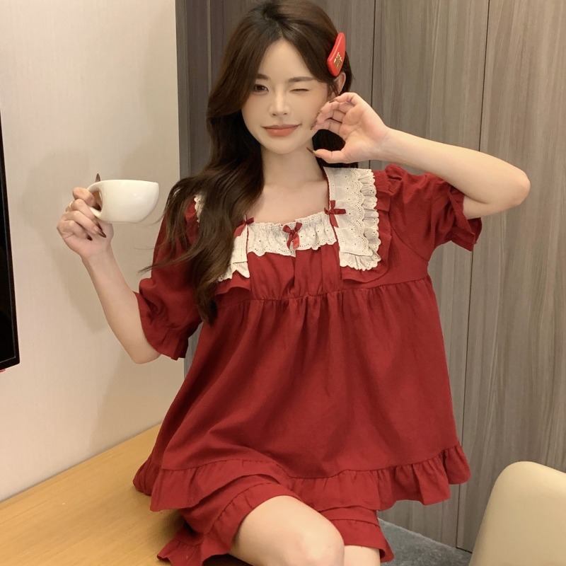 Real shot of Korean sweet princess style square collar cotton loose shorts shorts summer outdoor wear suit