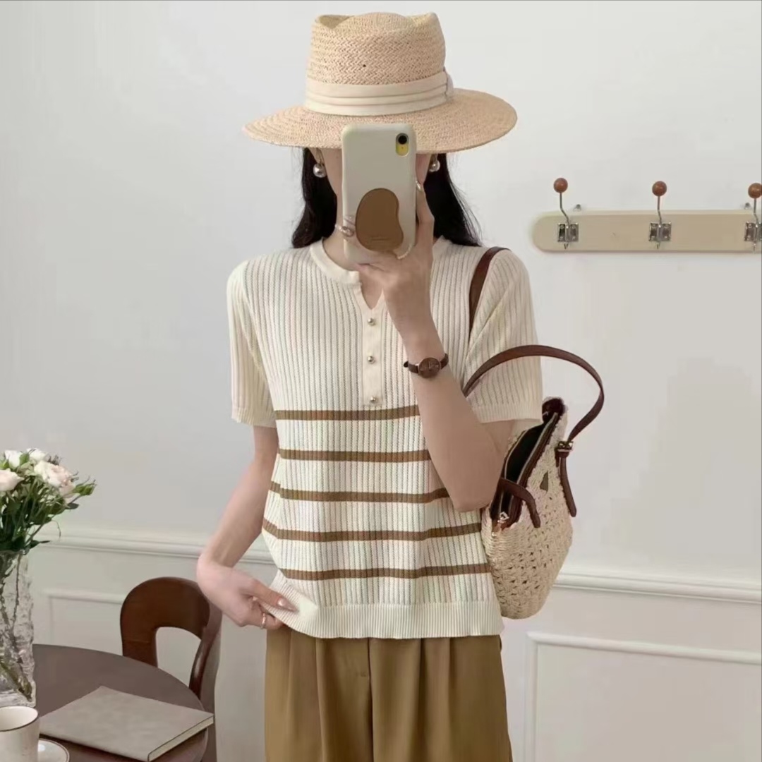 條紋v領冰絲短袖針織衫女2025夏季新款韓版顯瘦遮肉減齡半袖上衣