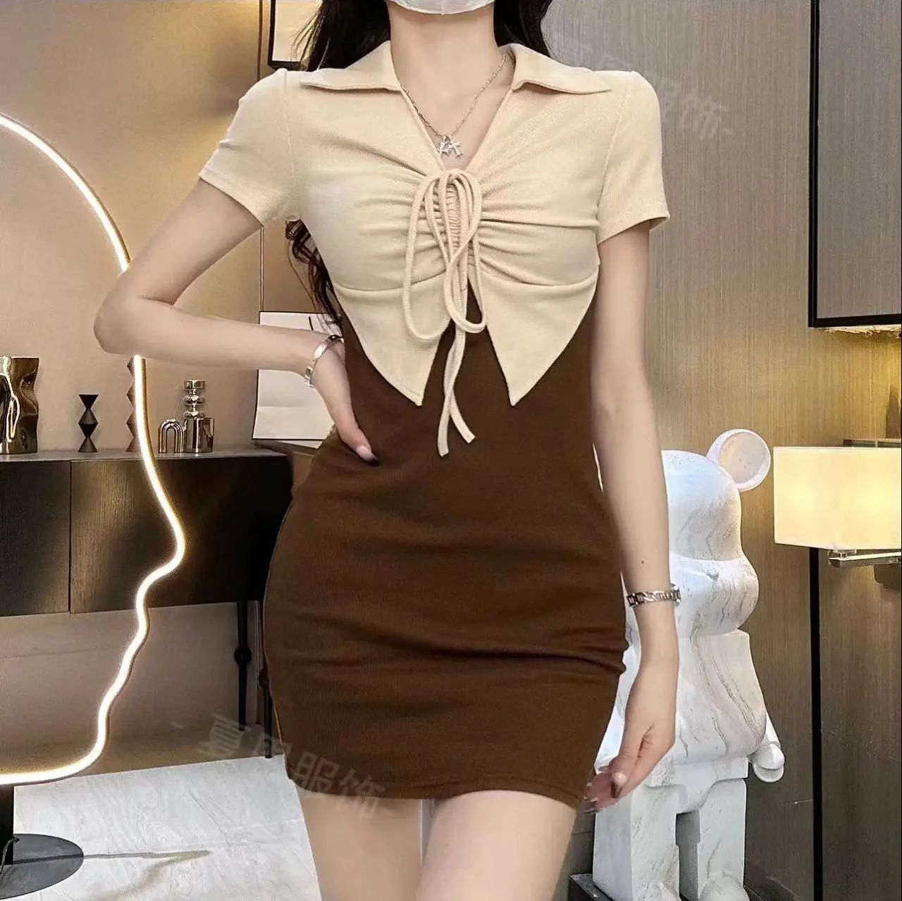 Women's summer dress with slim fit and slim two-piece design sense polo neck hot girl skirt