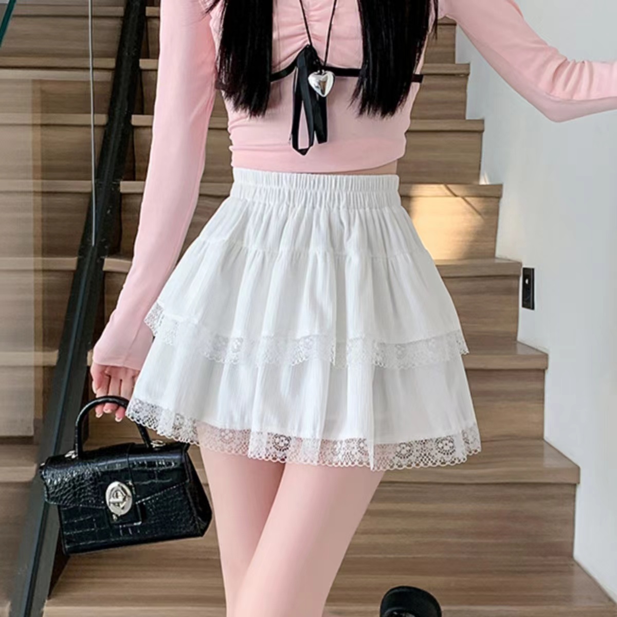 Women's Fall/Winter New Lace Edge Short Skirt Fall A-line Skirt Sweet and Elegant Dress