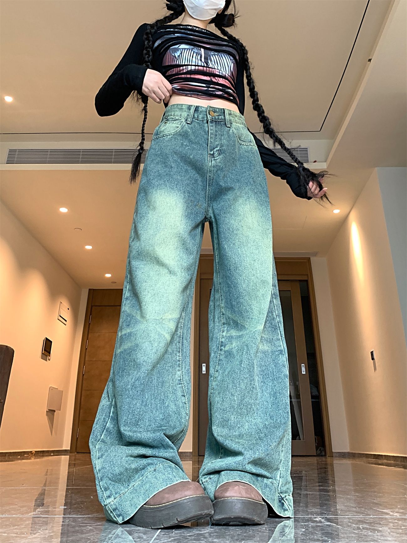 Real shot~ Women's jeans in autumn, high waist loose and slim casual and old straight floor mopping trousers