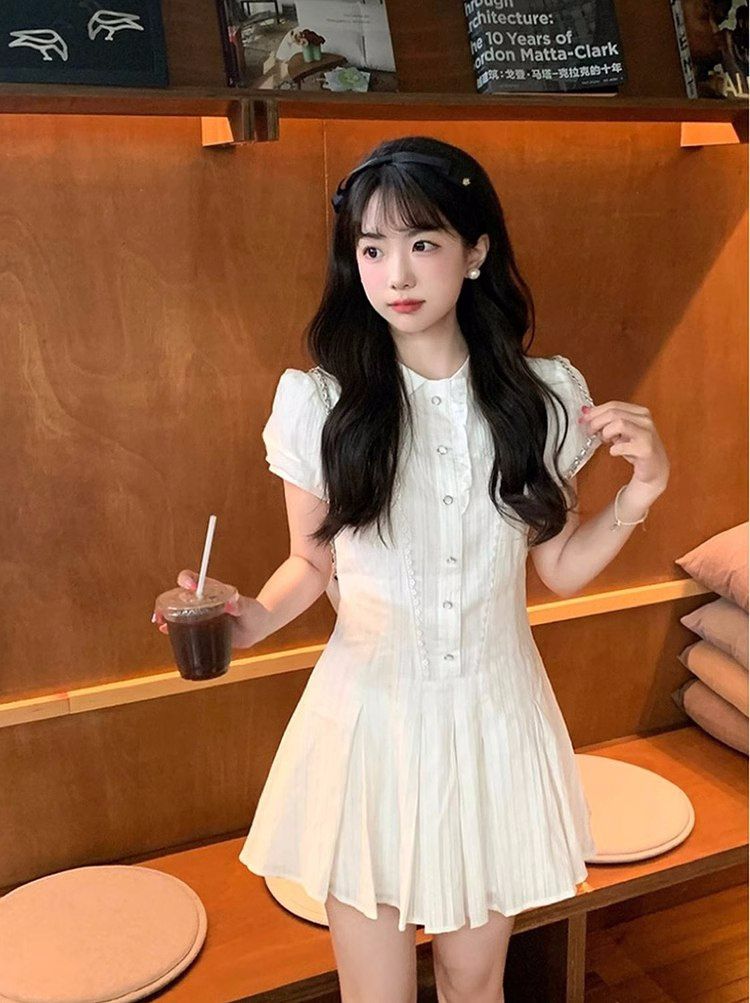 White super beautiful slim dress for women in summer 2025 new small short skirt