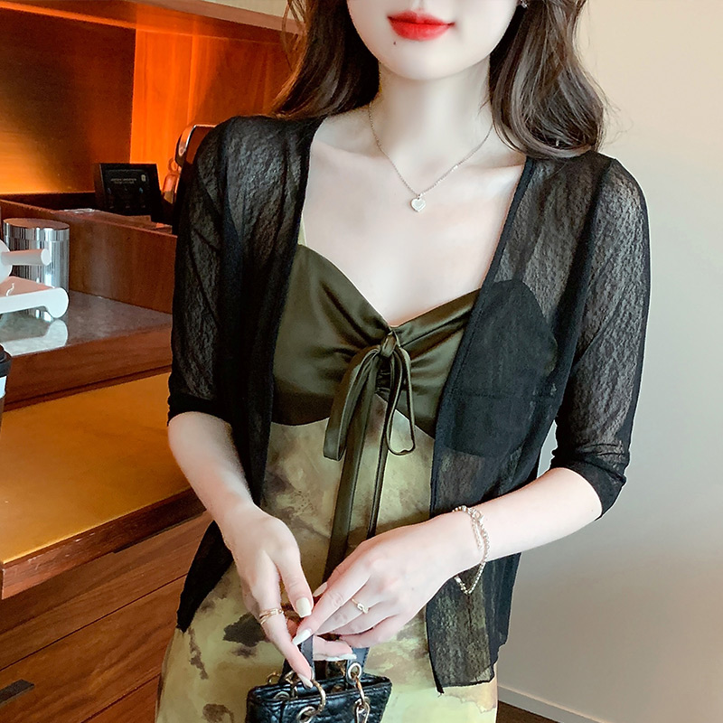 Shipped small shawl jacket for women 2025 spring and summer new small vest versatile sun protection clothes ultra-thin short outer wear