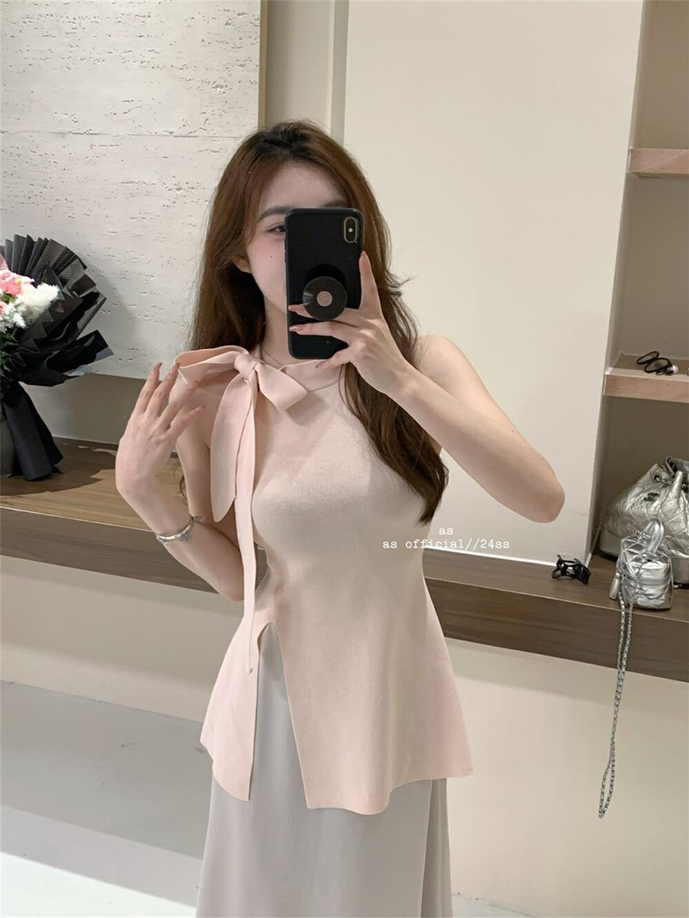 Design niche sweet lace-up bow slit vest women's waist-hugging summer new sleeveless sweater top