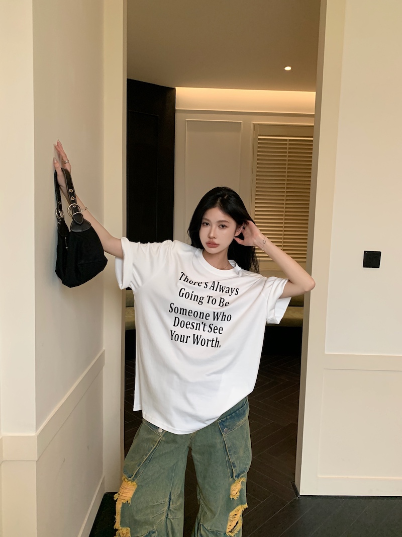 Real shot Korean version of loose casual lazy style BF round neck short-sleeved letter T-shirt versatile student top