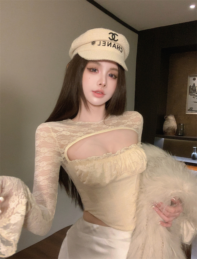 Real shot~ Two-piece lace fake long-sleeved base shirt hollow fish bone T-shirt sexy hot girl slim body clothes trendy